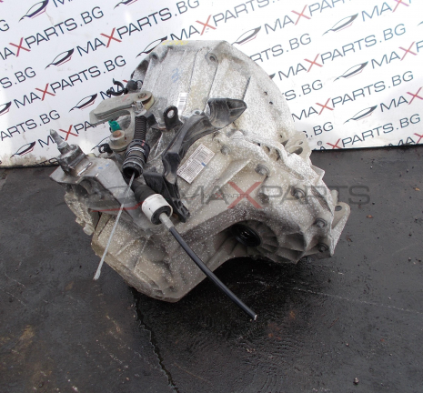 Скоростна кутия за Renault Laguna 2.0DCI MANUAL GEARBOX 6 speed 8200600466 8200586018