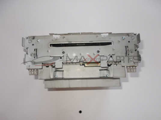 RADIO CD NAVI MERCEDES W204 09-14 A2049009410  A2049013503  A1669022704