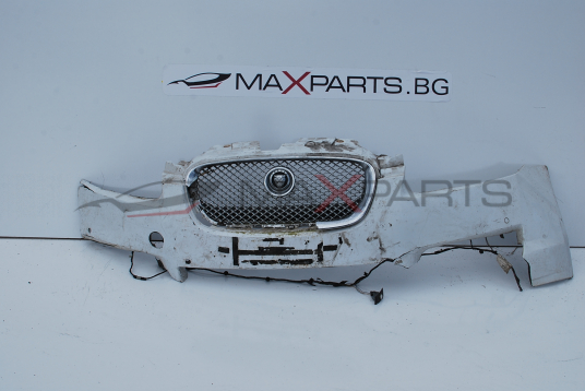 Предна броня за Jaguar XF ЗА ЧАСТИ !