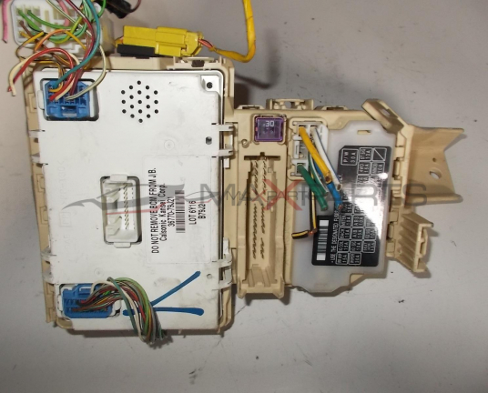 Бушонно табло за FIAT SEDICI  FUSE BOX 36770-79J21