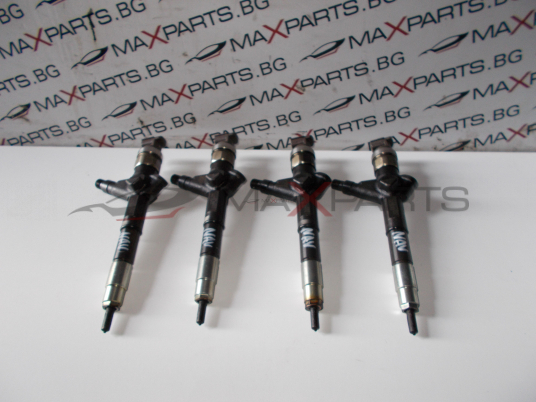 4 броя дюзи за NISSAN NAVARA 2.5DCI FUEL INJECTOR 16600EB300