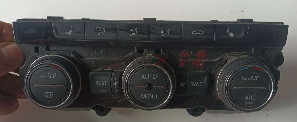 КЛИМА УПРАВЛЕНИЕ VW PASSAT 7 5G0907044DP WZU  Klimabetaetigung Made in BULGARIA  BXH K10 / HWH04 ( SW2001 / 02S 5HB 013 672-12 BXR Joured 10546449