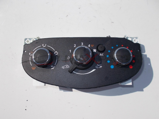 Клима управление за DACIA DUSTER 1.5 DCI Heater Climate Controls