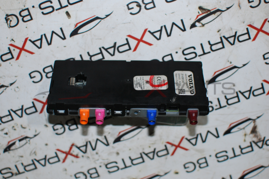 Антена за Volvo V90 D4 31438104