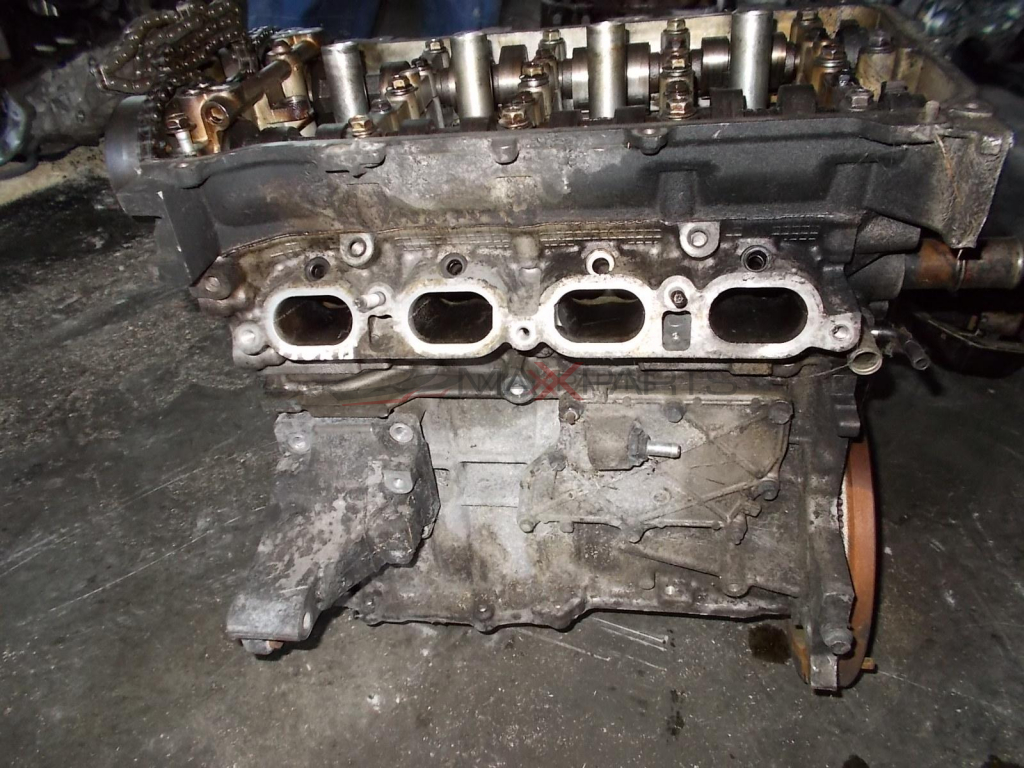 Двигател за TOYOTA AURIS 1.6i 16V  1ZR ENGINE