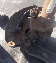 Преден ляв шенкел за VW JETTA 2.0TDI FRONT LEFT STEERING KNUCKLE