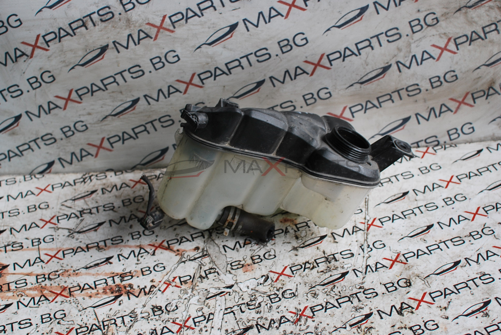 Разширителен съд за Volvo V60