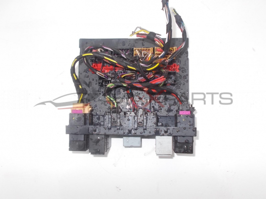 Модул за VW PASSAT 6 CONTROL MODULE 3C8937049D