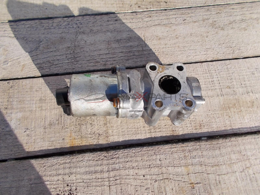 EGR клапан за TOYOTA AVENSIS 2.2 4D4 EGR valve 2562C-26092 VN135000-7163