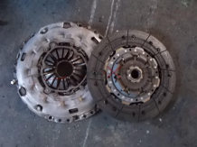 Феродов и притискателен диск за OPEL ZAFIRA 1.9CDTI 120HP Friction disk & presure plate