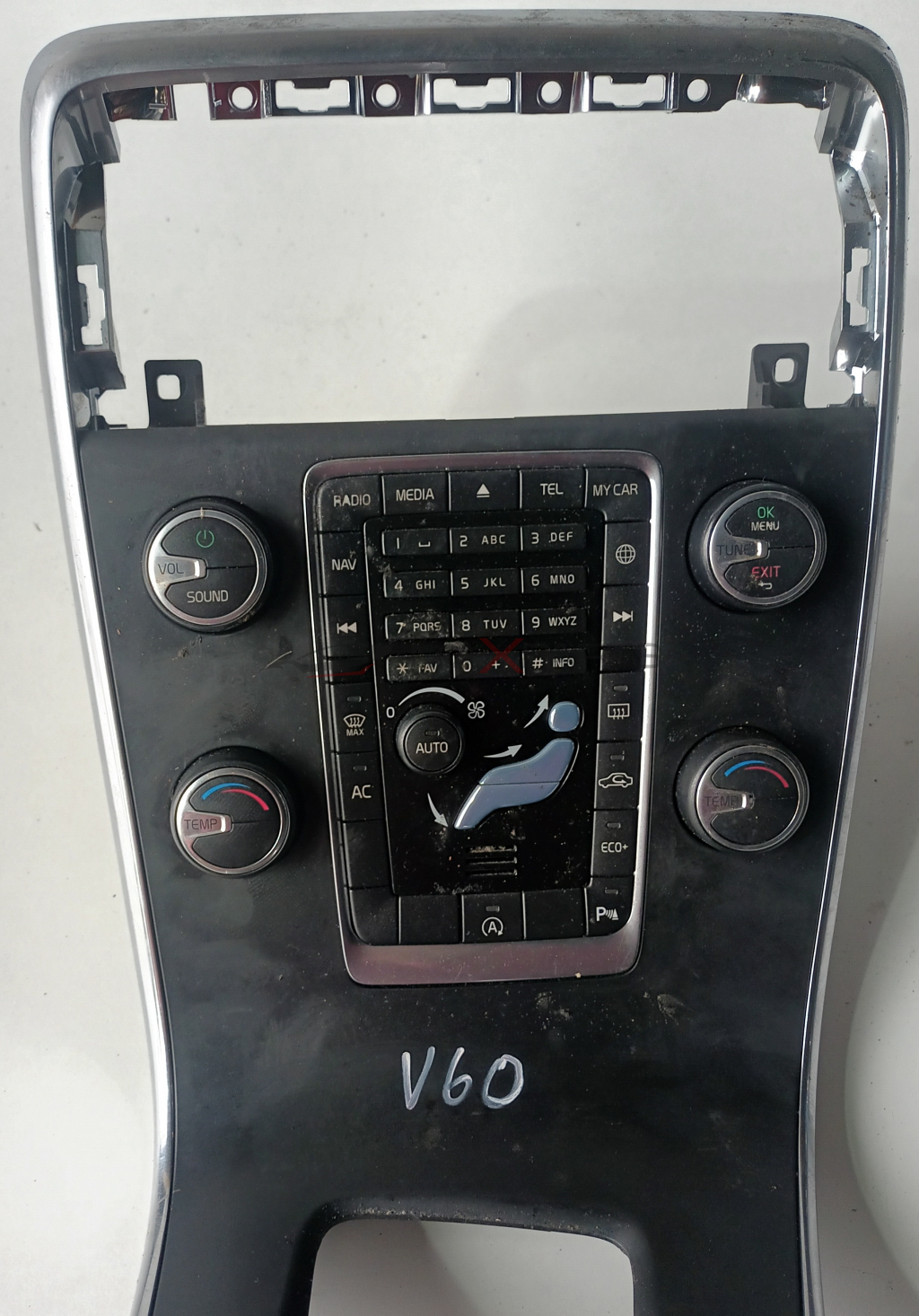 КЛИМА УПРАВЛЕНИЕ VOLVO V60 VOLVO  30791879  R0791879  VOLVO Y - 283 / 362  STD RHD  VOLVO  30791879  R  0791879  VOLVO Y - 283 / 362 Centre Panel Outer STD RHD