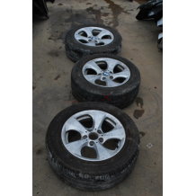 Алуминиеви джанти и гуми за BMW E90; E91    215/60 R16