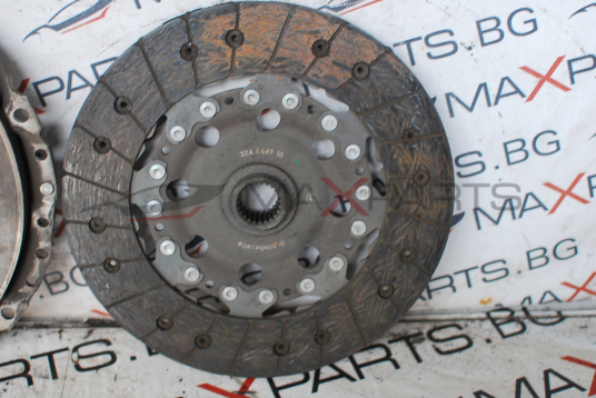 Притескателен и феродов диск за Kia Carens 2.0CRDI