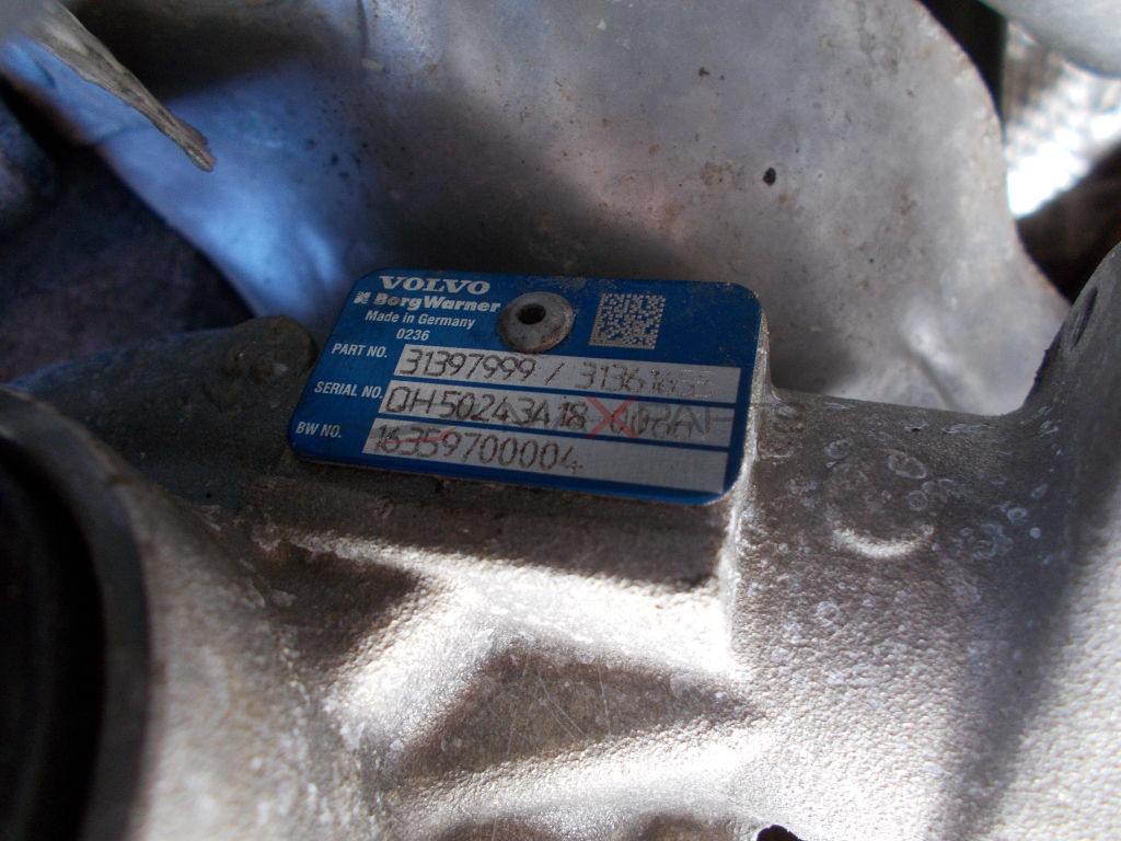 Турбо компресори за Volvo V60 2.0D Bi-Turbo D4 Twin Turbo Chargers 31397999 31361654 31361655 18509700002 10009700118 16359700004