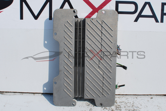 Усилвател за Jaguar XE HK62-19C164-AD