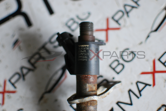 Дюза за VOLVO C70 2.0D D3 31303238 0445141124