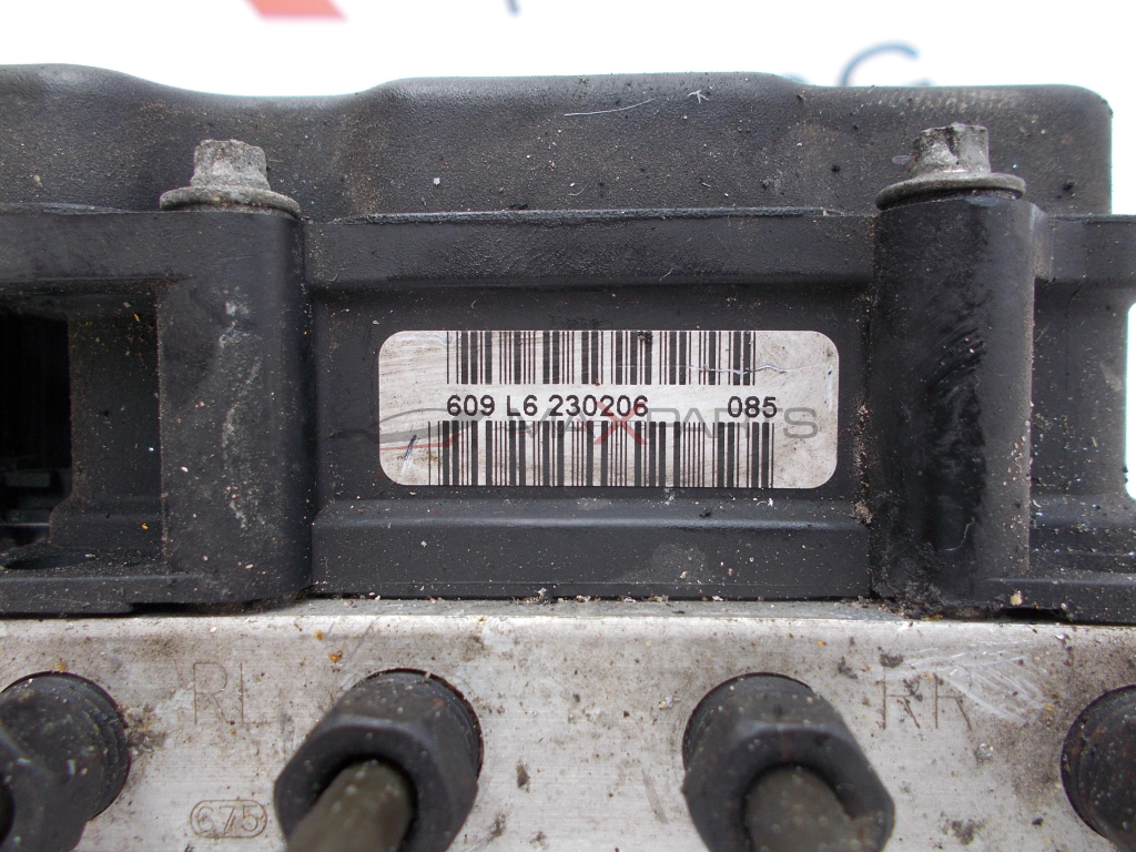 ABS модул за Kia Sorento 2.5CRDI 0265800561 0265231808 58910-3E400