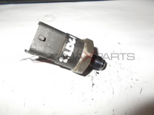 Датчик налягане на гориво за RENAULT TRAFIC 2.2DCI fuel pressure sensor 0281002522
