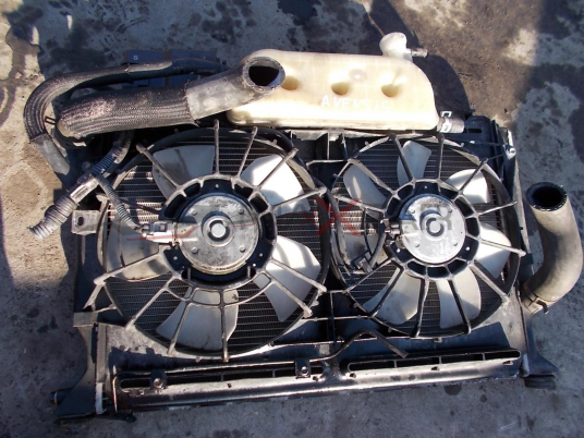 Перки охлаждане за TOYOTA AVENSIS 2.2 D4D Radiator fans 16363-0G060S 16363-0G060M