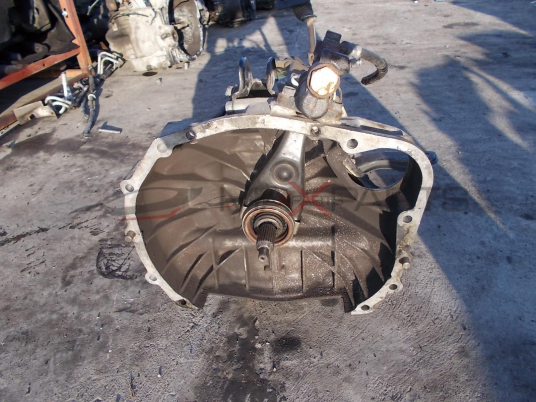 Скоростна кутия за SUBARU LEGACY 2.0D 5 SPEED MANUAL GEARBOX TY758V1AAB