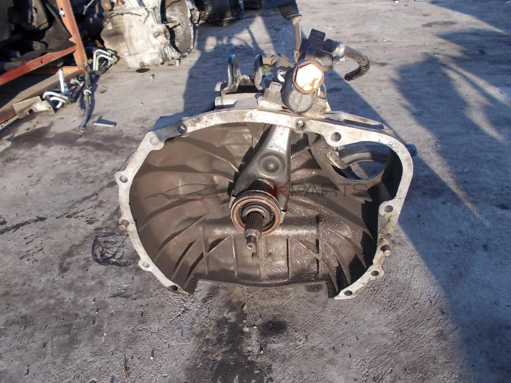 Скоростна кутия за SUBARU LEGACY 2.0D 5 SPEED MANUAL GEARBOX TY758V1AAB