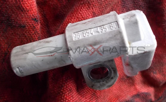 Датчик разпределителен вал за PEUGEOT 308 2.0 HDI CAMSHAFT SENSOR 9665443580