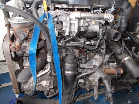 Двигател за TOYOTA AVENSIS 2.0 D4D 126HP  ENGINE 1AD