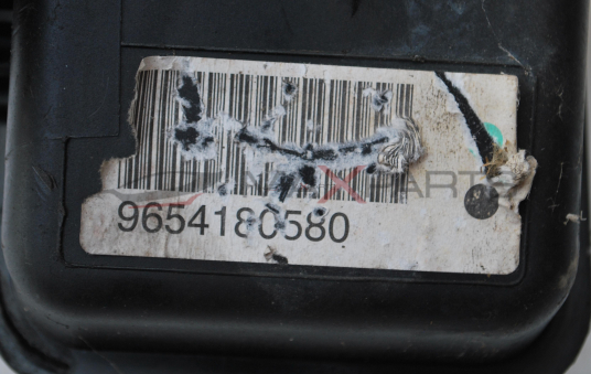 Разширителен съд за PEUGEOT 407 2.7HDI  9654180580