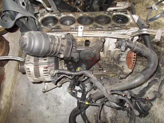 Двигателен блок за VOLVO 2.4 D5