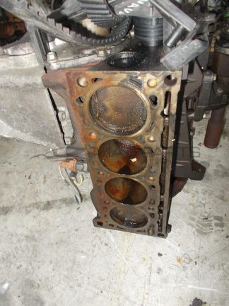 Двигателен блок за RENAULT LAGUNA 1.8 16V F4P ENGINE