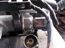 Датчик налягане на гориво за VW PASSAT 6 2.0TDI CR fuel pressure sensor 03L906051 55PP26-01