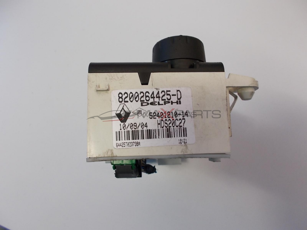 Клима управление за RENAULT VEL SATIS   8200264425D