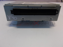 VOLVO V40/S40  CD PLAYER   30752575-1