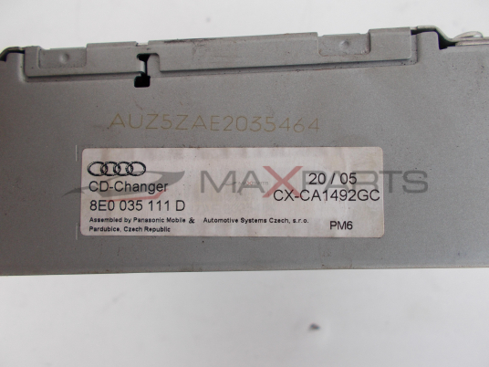 CD CHANGER за Audi A4 B7 8E0035111D