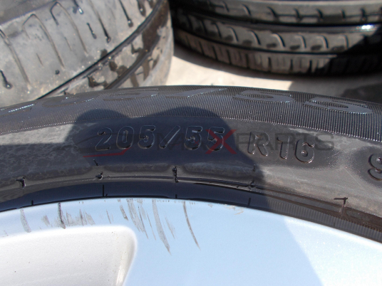 Комплект джанти за AUDI A4 B7 16" 7J ET42 8Е0601025B