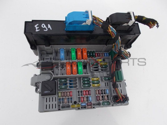 Бушонно табло за BMW E91 335D Fuse box 6906622-06