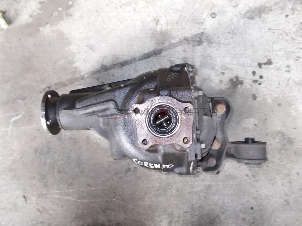 ДИФЕРЕНЦИАЛ KIA SORENTO 2.5 D..ПРЕДЕН ДИФЕРИНЦИЯЛ РЪЧНА КУТИЯ ..FRONT DIF MANUAL GEARBOX