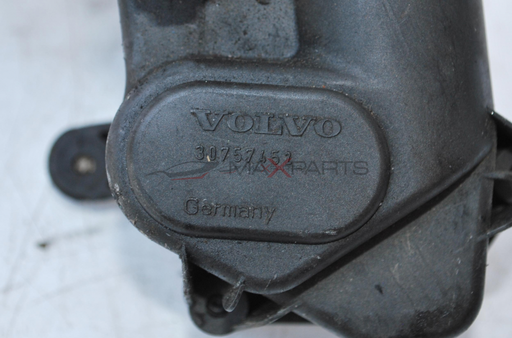 ЕГР клапан за VOLVO V70 SW  2.4 D5 (2001 - 2007, 2.4 l, 120 kw)      30757452