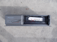CD CHANGER 6 DISC MITSUBISHI PAJERO 3.2 DID