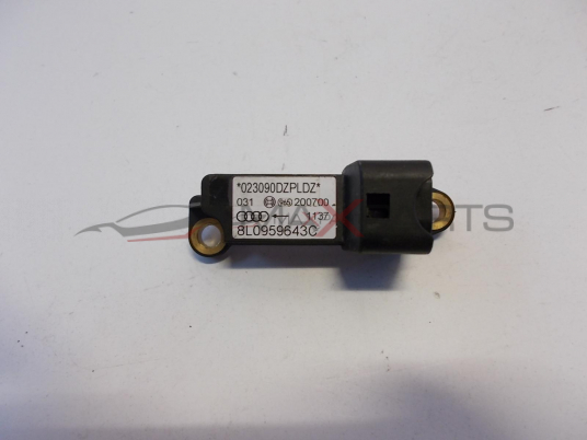 AIR BAG сензор за AUDI A3    8L0959643C