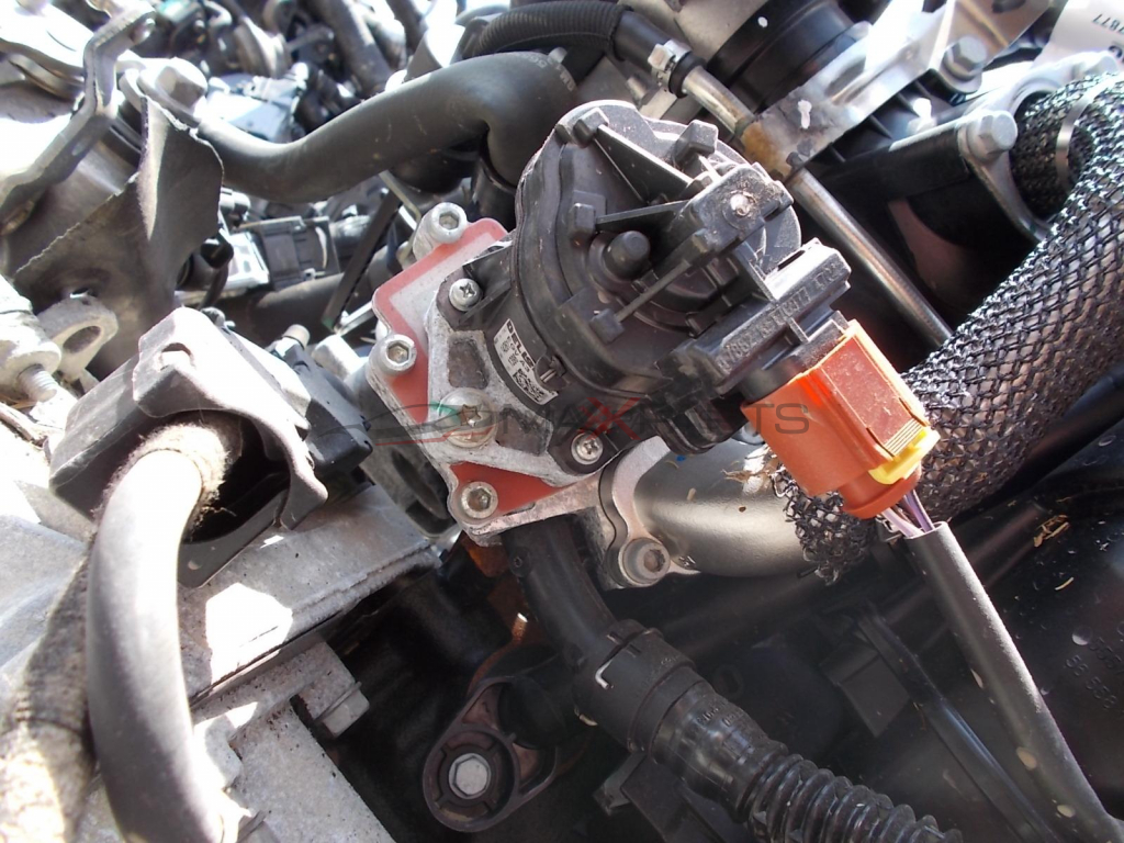 EGR клапан за OPEL ASTRA J 2.0 CDTI EGR valve K5T70977