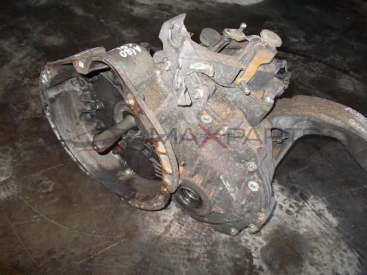 Скоростна кутия за A-CLASS W169 A180 CDI.. 6 speed MANUAL GEARBOX