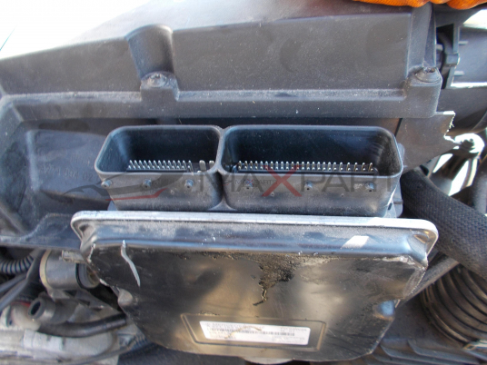 Компютър за Mercedes-Benz W203 C180 A2711536179 5WK90489