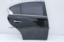 ЗАДНА ДЯСНА ВРАТА ЗА INFINITI Q50  2016