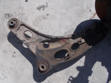 Преден ляв носач за RENAULT TRAFIC 2.0 DCI