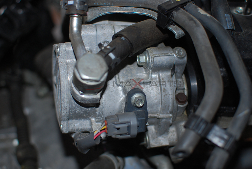 Вакуум помпа за Mazda 3 2.0I PE0718G00A