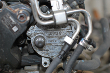 Вакуум помпа за Volvo S40 2.4D 30731825