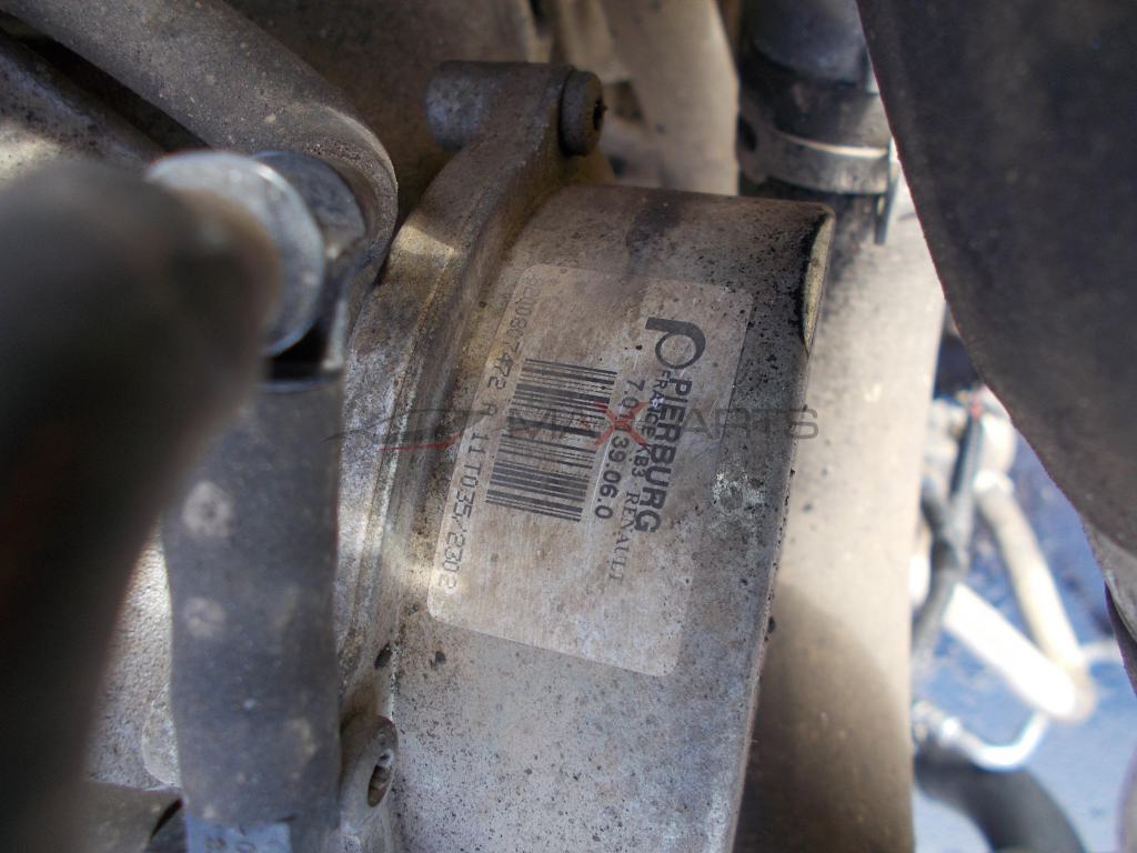 Вакуум помпа за Nissan Navara 3.0DCI Vacuum Pump 8200807472A