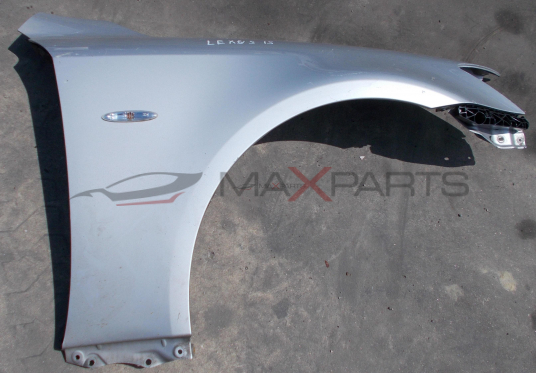 Десен калник за Lexus IS Right Fender