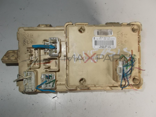 Бушонно табло за TOYOTA AVENSIS FUSE BOX  82641-CA020-F